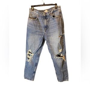 Zara High Waisted Straight Leg Boyfriend Jeans Distressed Size Size 10
